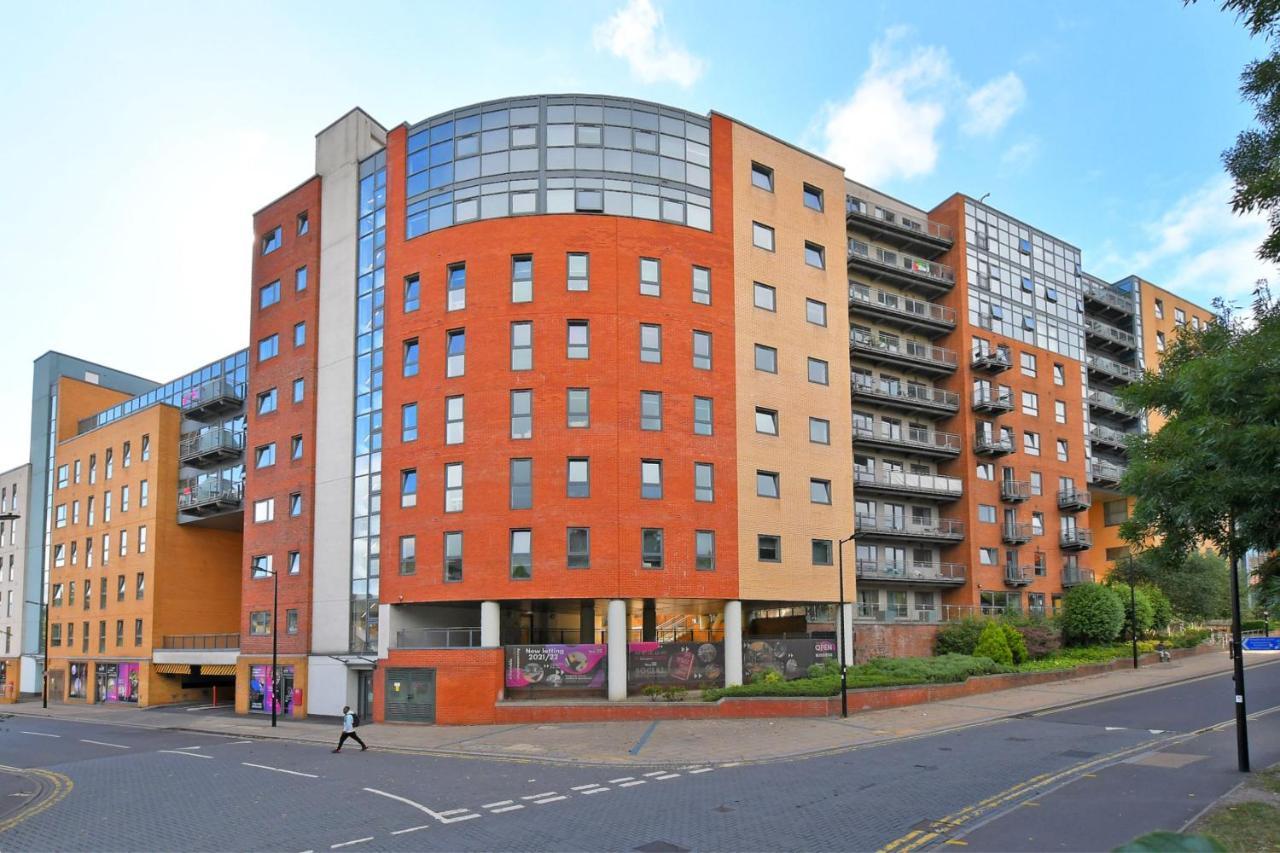 City Centre Modern Studio Apartment - Westone Free Wifi, Gym Access, Netflix Sheffield Exterior foto